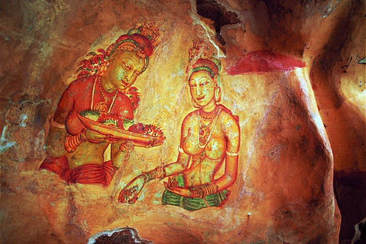 SIGIRIYA - Kassapa Lions Rock Day Tour - Photo 1 of 3